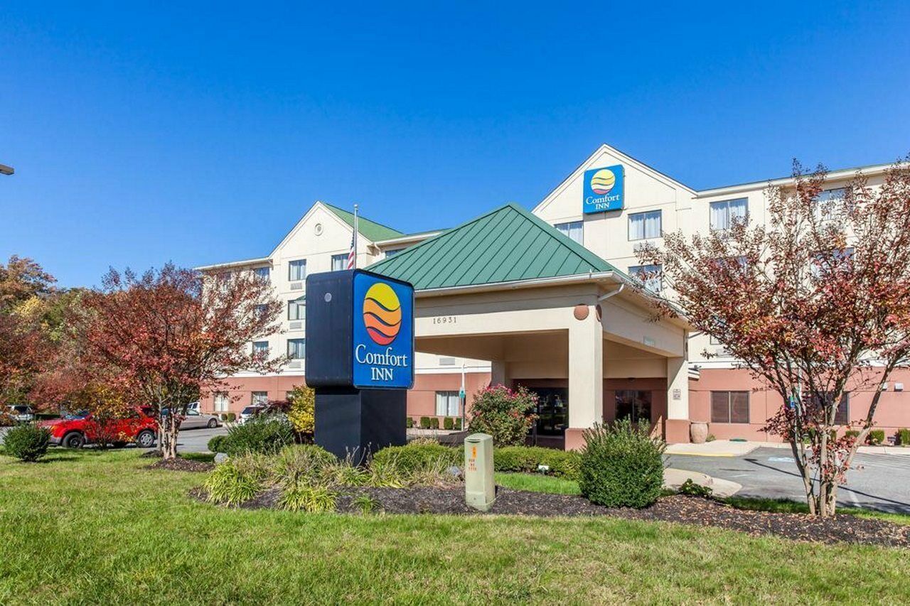 Comfort Inn Near Quantico Main Gate North Дамфрис Экстерьер фото